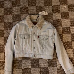 Levi’s Cropped Sherpa Lined Denim Jacket